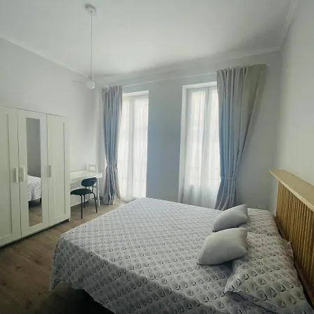 Maison Sereine Apartment *